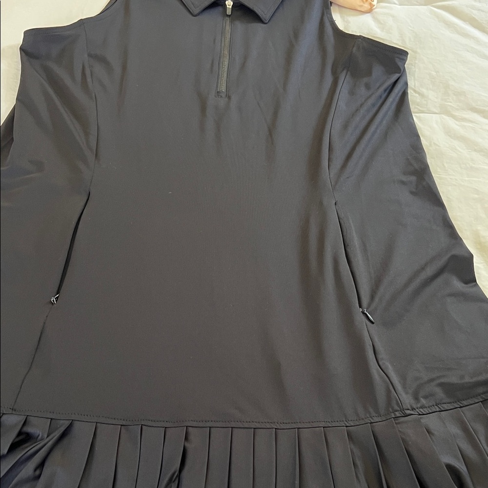 Black Sleeveless Pleated Hem Polo Dress with shorts - Picture 3 of 8